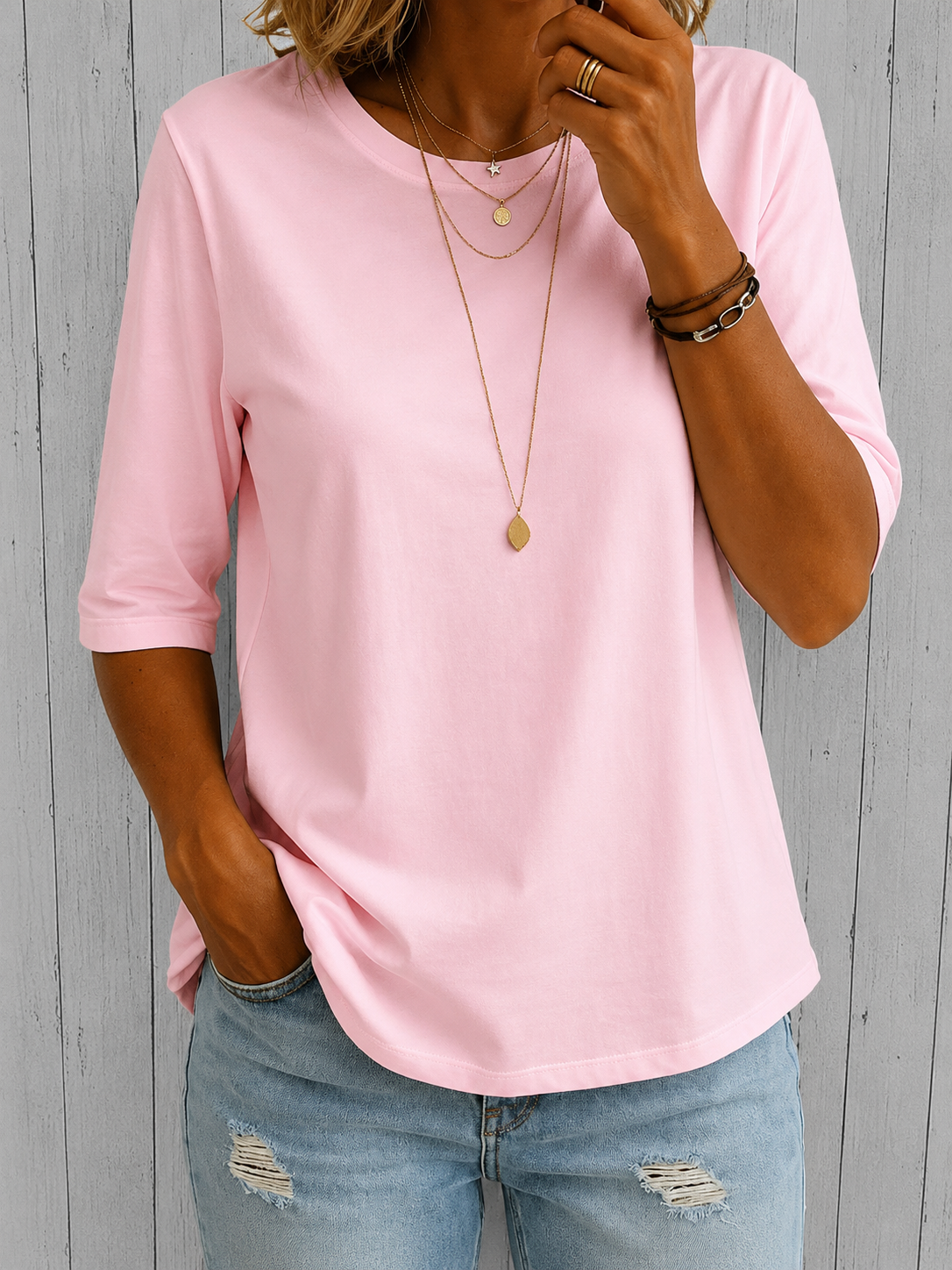 Calvera | Longer-Sleeve Comfort Tee