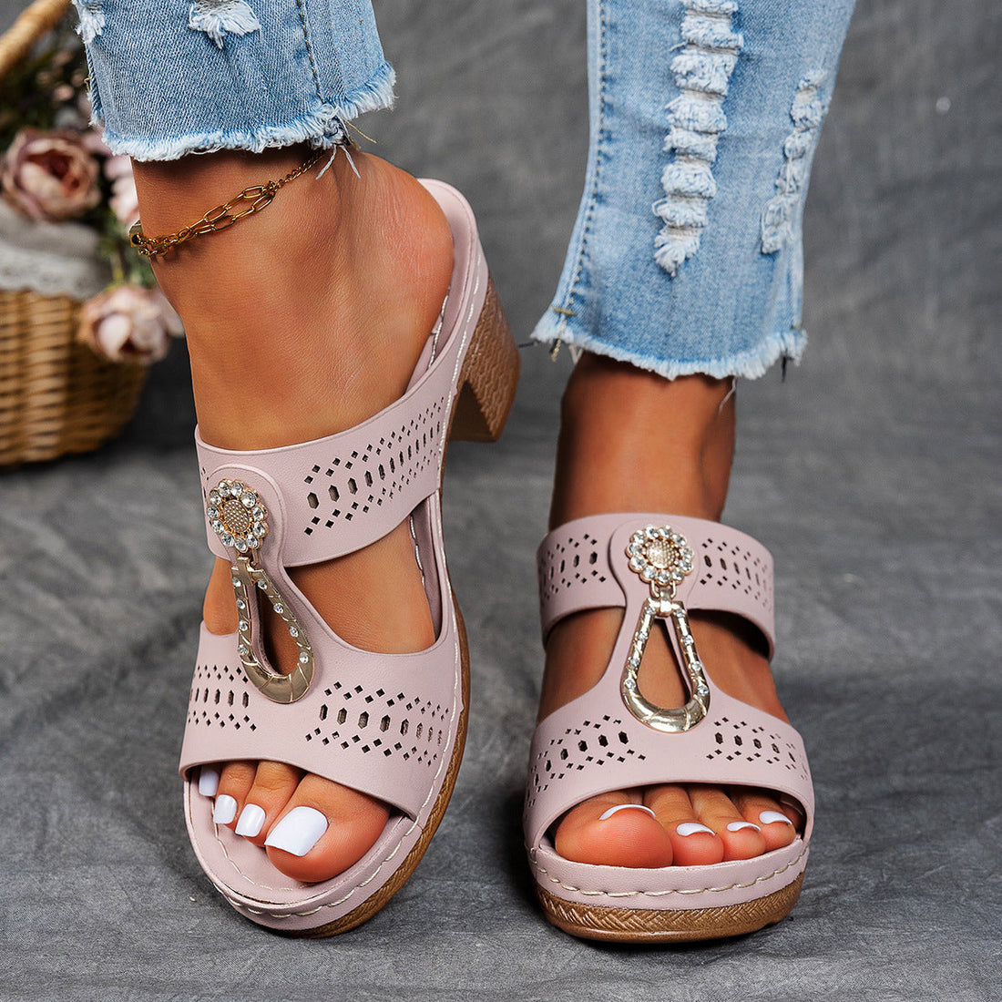Linda | Comfort Heeled Sandals