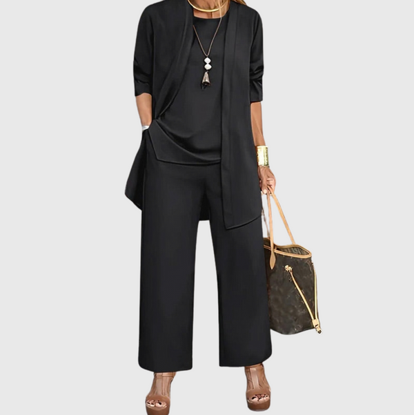 Kaevia | Three-Piece Lounge Set