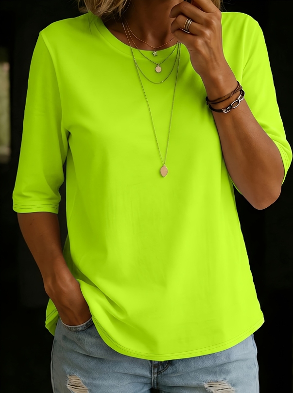 Calvera | Longer-Sleeve Comfort Tee